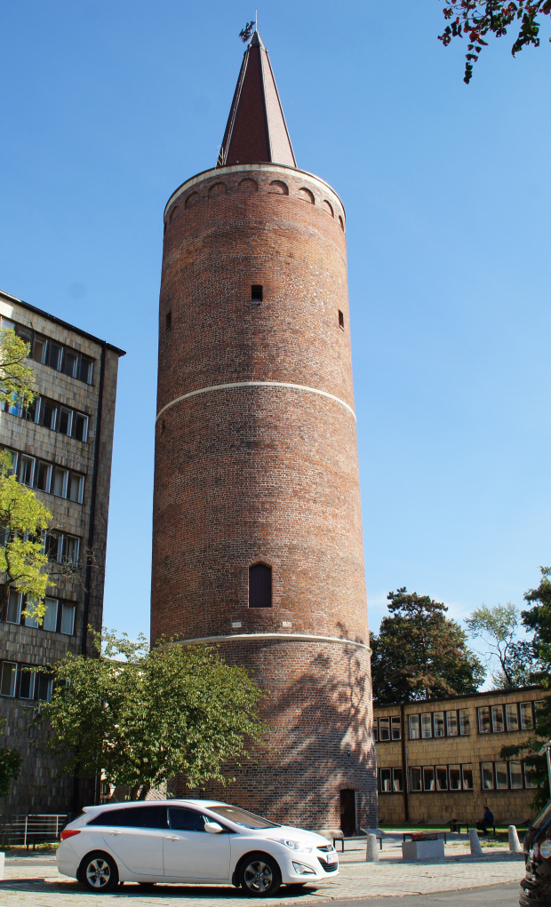 Opole, Wieża Piastowska