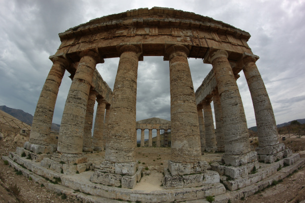 Segesta - Świątynia