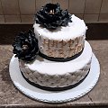 Torcik urodzinowy biało czarno -złoty #wesele #tort #weselny #tort #okazjonalny #tort na #urodziny #czarne #kwiaty
