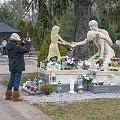 Cmentarz Osobowicki - Grobowiec i pomnik dzieci nienarodzonych